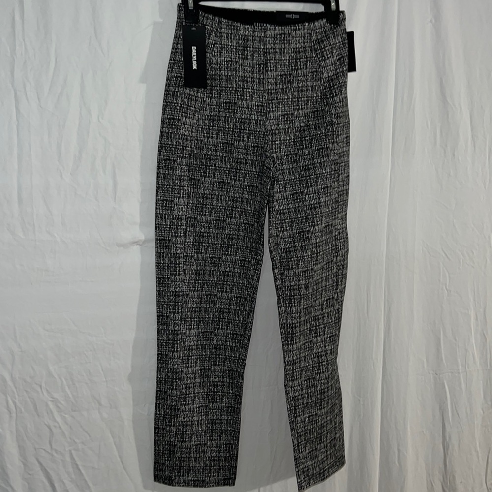 Women’s  Liverpool pants, size 0 color B/W Distress PL